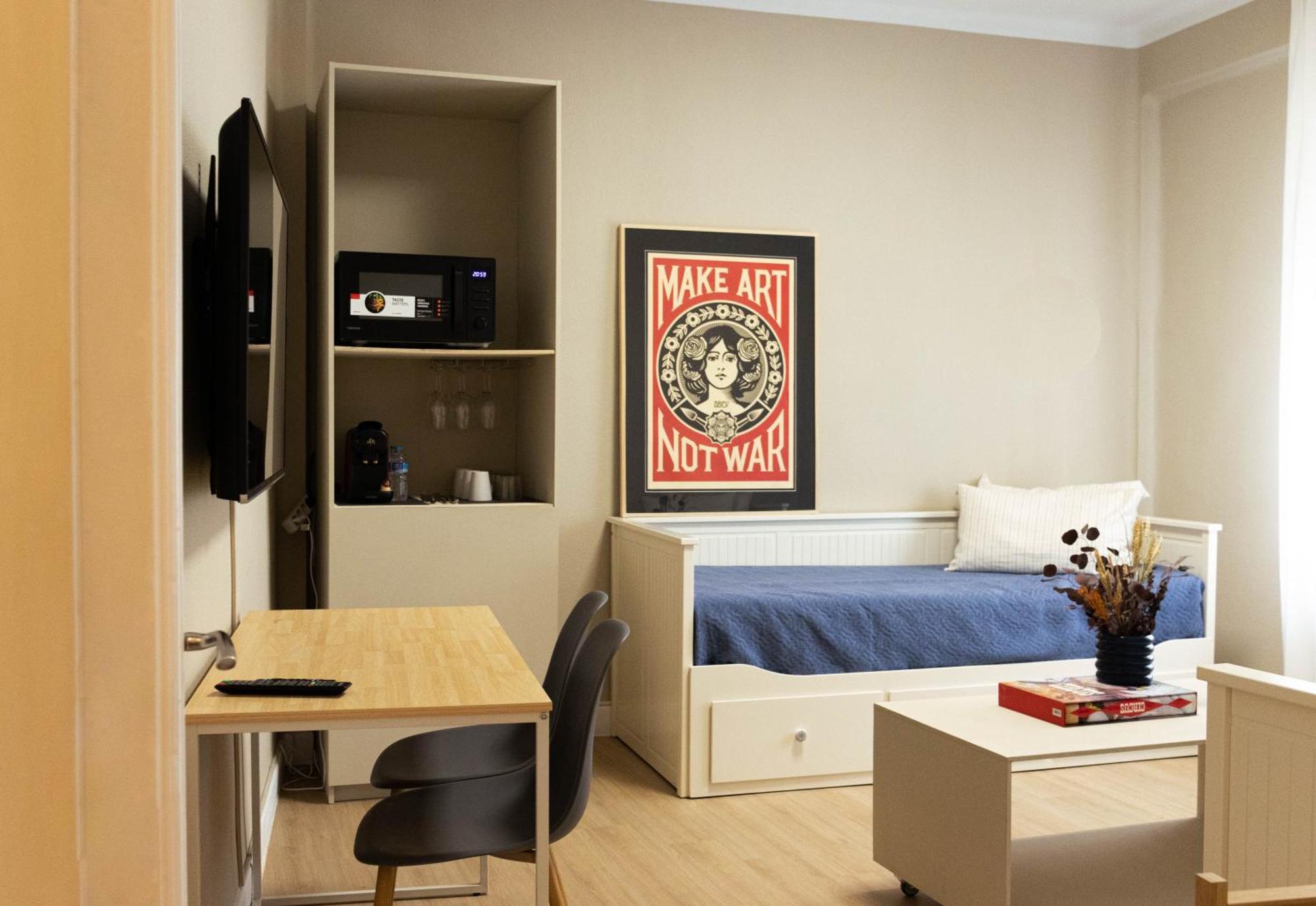 Apartamentos 阿尔巴塞特 外观 照片